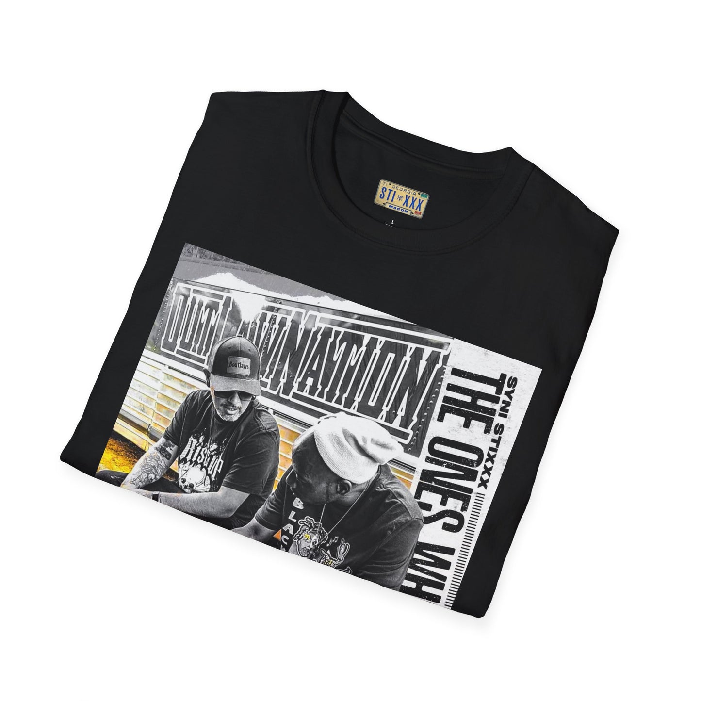 Syni Stixxx “The Ones Who Live” Vintage-Inspired Graphic Tee for Music Lovers - 'The Ones Who Love' Unisex T-Shirt