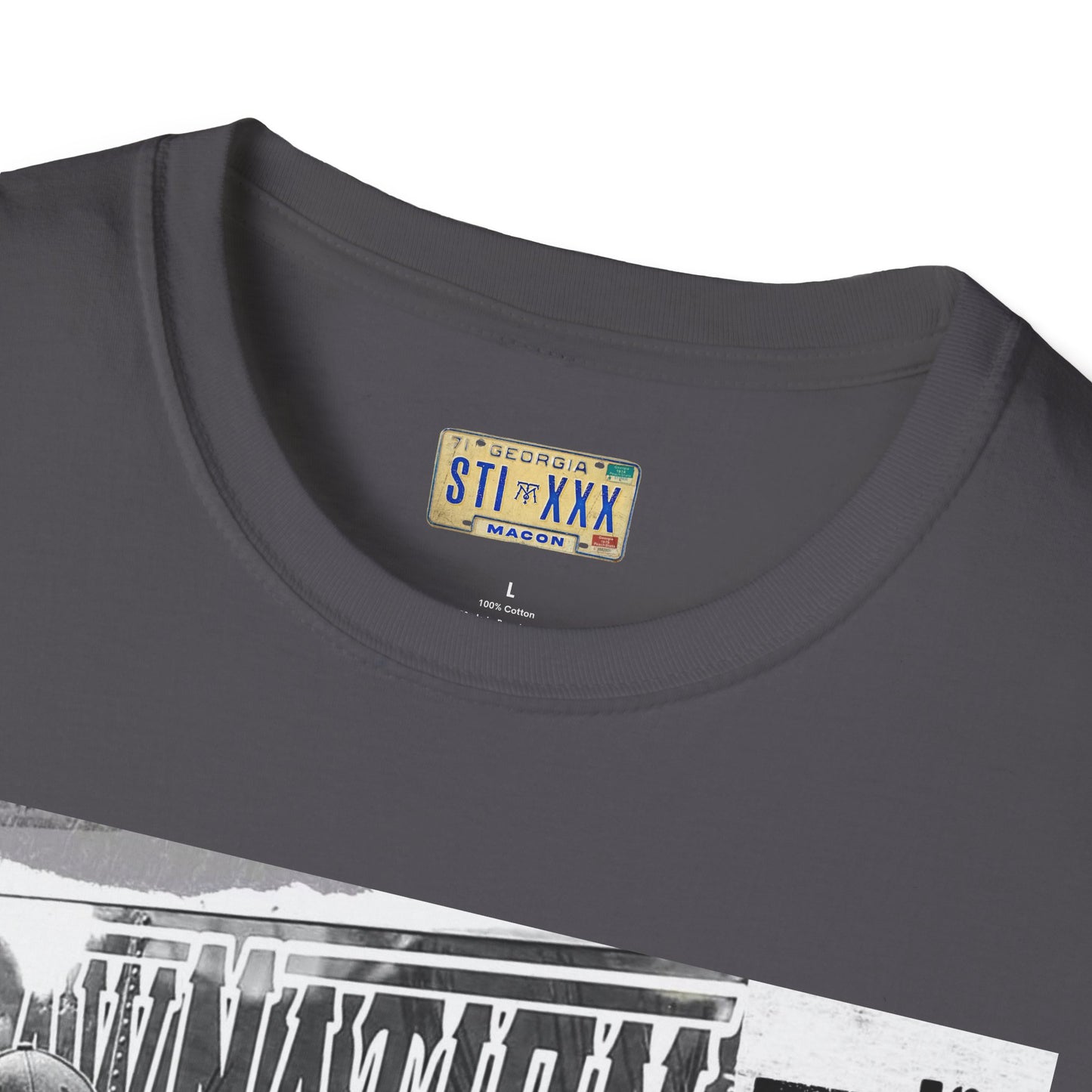 Syni Stixxx “The Ones Who Live” Vintage-Inspired Graphic Tee for Music Lovers - 'The Ones Who Love' Unisex T-Shirt