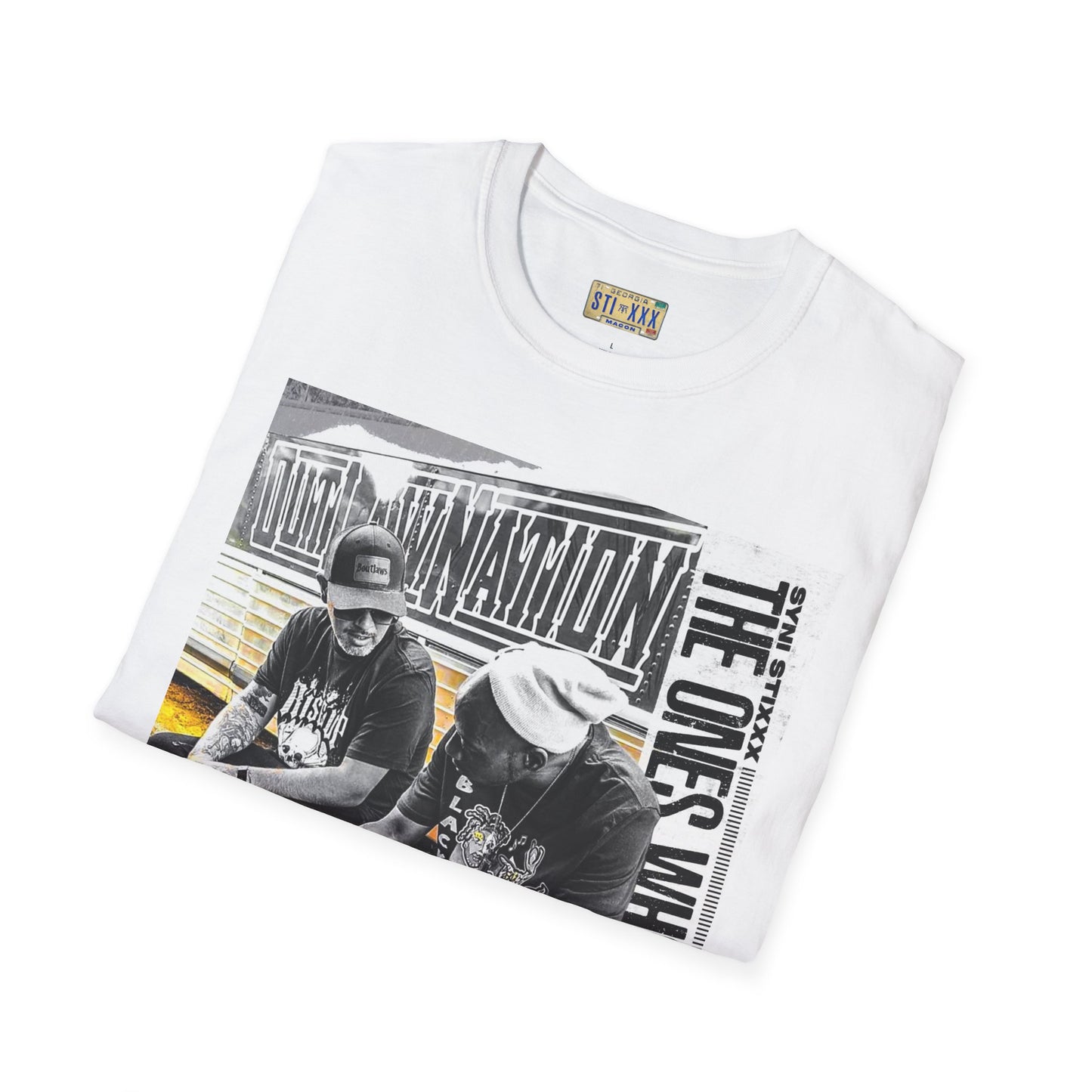 Syni Stixxx “The Ones Who Live” Vintage-Inspired Graphic Tee for Music Lovers - 'The Ones Who Love' Unisex T-Shirt